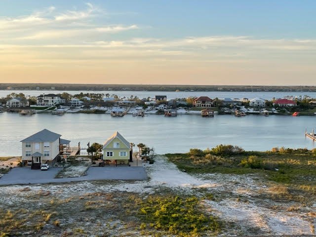 What to Check Before Booking a Vacation Rental (2026 Guide)