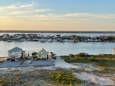 What to Check Before Booking a Vacation Rental (2026 Guide)